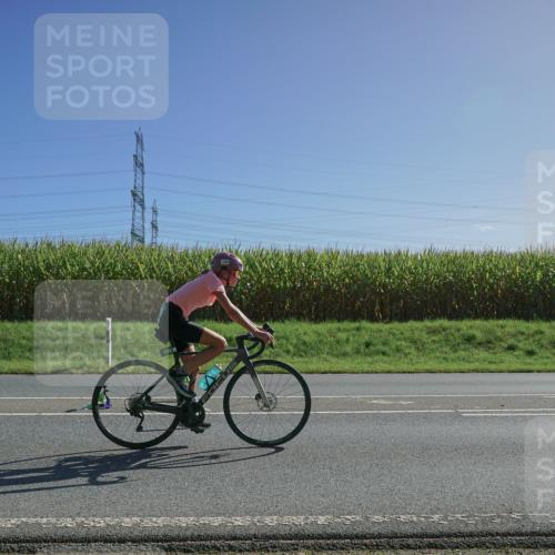 06.09.2026 - 20. Norderstedt Triathlon Michael Burmester http://msf.ph/oto/10183525 06.09.2026 10:40:31 Radfahren 699, 739 meine-sportfotos.de