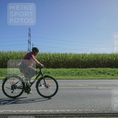 06.09.2026 - 20. Norderstedt Triathlon Michael Burmester http://msf.ph/oto/10183533 06.09.2026 10:40:40 Radfahren 129, 699, 1216 meine-sportfotos.de