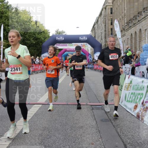 06.09.2026 - CURREX Alsterlauf Yannick Fuchs http://msf.ph/oto/10184410 06.09.2026 09:56:28 Ziel 2188, 2341, 2620, 3116, 3577, 4057, 4933, 5332, 5473, 5586, 5807, 5841, 8131, 8134 meine-sportfotos.de