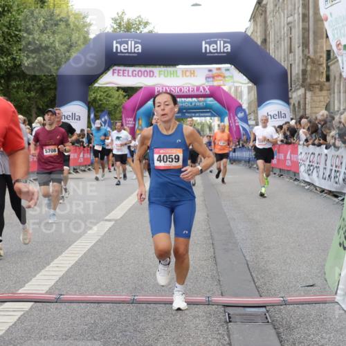 06.09.2026 - CURREX Alsterlauf Yannick Fuchs http://msf.ph/oto/10184804 06.09.2026 09:56:33 Ziel 2188, 2341, 2620, 3116, 3577, 4059, 4088, 4575, 4933, 5332, 5473, 5586, 5591, 5708, 5807, 6091, 6269, 8131 meine-sportfotos.de