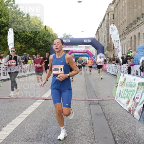 06.09.2026 - CURREX Alsterlauf Yannick Fuchs http://msf.ph/oto/10184943 06.09.2026 09:56:34 Ziel 2188, 2341, 2620, 3116, 3577, 4059, 4088, 4575, 4933, 5332, 5473, 5586, 5591, 5708, 5807, 6091, 6164, 6269, 8131 meine-sportfotos.de