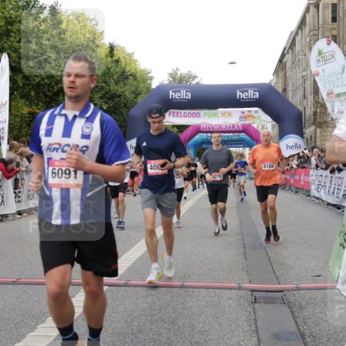 06.09.2026 - CURREX Alsterlauf Yannick Fuchs http://msf.ph/oto/10185383 06.09.2026 09:56:38 Ziel 2338, 2620, 3116, 3365, 3606, 4059, 4088, 4278, 4575, 5026, 5591, 5708, 5848, 6091, 6164, 6269, 8080, 8132 meine-sportfotos.de