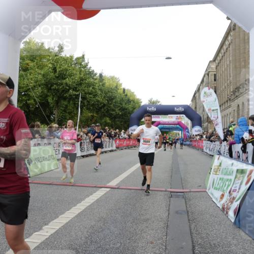 06.09.2026 - CURREX Alsterlauf Yannick Fuchs http://msf.ph/oto/10186980 06.09.2026 09:56:53 Ziel 2236, 2927, 3123, 3609, 3638, 3689, 4126, 4422, 4717, 5312, 5313, 5543, 5719, 5973, 6159 meine-sportfotos.de