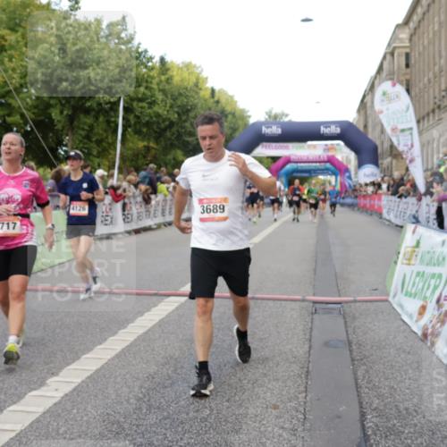 06.09.2026 - CURREX Alsterlauf Yannick Fuchs http://msf.ph/oto/10187066 06.09.2026 09:56:54 Ziel 2236, 2931, 3123, 3587, 3609, 3638, 3689, 4126, 4717, 5312, 5313, 5543, 5719, 5973, 6159, 8200 meine-sportfotos.de