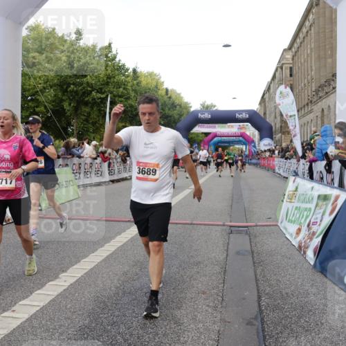 06.09.2026 - CURREX Alsterlauf Yannick Fuchs http://msf.ph/oto/10187147 06.09.2026 09:56:55 Ziel 2236, 2931, 3587, 3609, 3638, 3689, 4126, 4717, 5312, 5313, 5543, 5575, 5719, 5939, 5973, 8200 meine-sportfotos.de