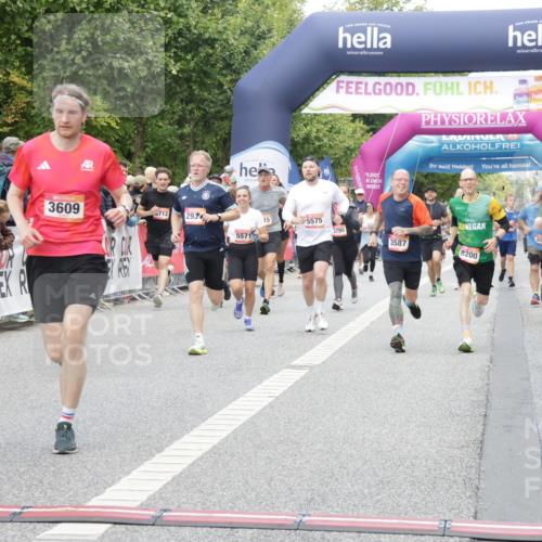 06.09.2026 - CURREX Alsterlauf Yannick Fuchs http://msf.ph/oto/10187228 06.09.2026 09:56:56 Ziel 2236, 2931, 3587, 3609, 3638, 3689, 3712, 4126, 4717, 5312, 5313, 5543, 5571, 5575, 5719, 5939, 5973, 6115, 8200 meine-sportfotos.de
