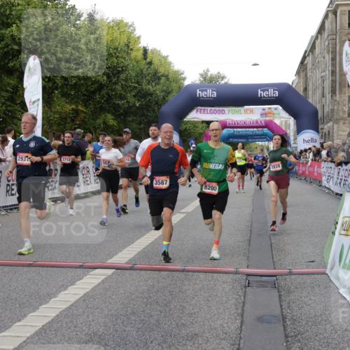 06.09.2026 - CURREX Alsterlauf Yannick Fuchs http://msf.ph/oto/10187512 06.09.2026 09:56:59 Ziel 2165, 2236, 2931, 3050, 3519, 3520, 3587, 3609, 3689, 3712, 3795, 4014, 4126, 4717, 4740, 5571, 5575, 5719, 5939, 6055, 6115, 8200 meine-sportfotos.de
