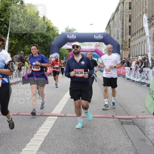 06.09.2026 - CURREX Alsterlauf Yannick Fuchs http://msf.ph/oto/10188490 06.09.2026 10:05:22 Ziel 1239, 2195, 3011, 3336, 3737, 3838, 3890, 4151, 4642, 4769, 6155, 6242, 6392, 8243 meine-sportfotos.de