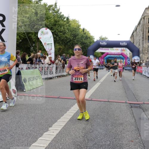 06.09.2026 - CURREX Alsterlauf Yannick Fuchs http://msf.ph/oto/10188878 06.09.2026 09:57:17 Ziel 2056, 2311, 2557, 2900, 3349, 3505, 3622, 3673, 3978, 4870, 5345, 5398, 5565, 6071, 6119, 6279, 6394, 6396, 8093, 8107, 8198 meine-sportfotos.de