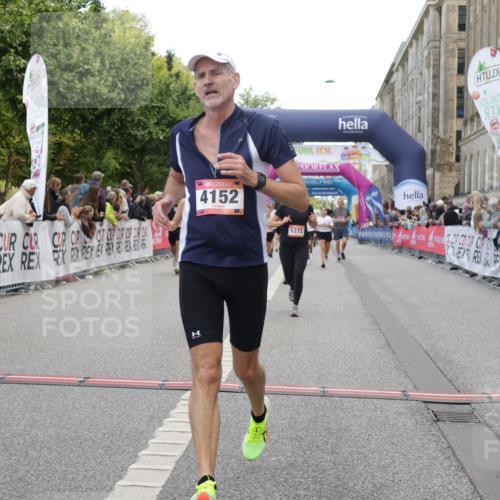 06.09.2026 - CURREX Alsterlauf Yannick Fuchs http://msf.ph/oto/10189257 06.09.2026 10:05:35 Ziel 2310, 3064, 3315, 3527, 3528, 4152, 4408, 4511, 5349, 5373, 5777, 6458 meine-sportfotos.de