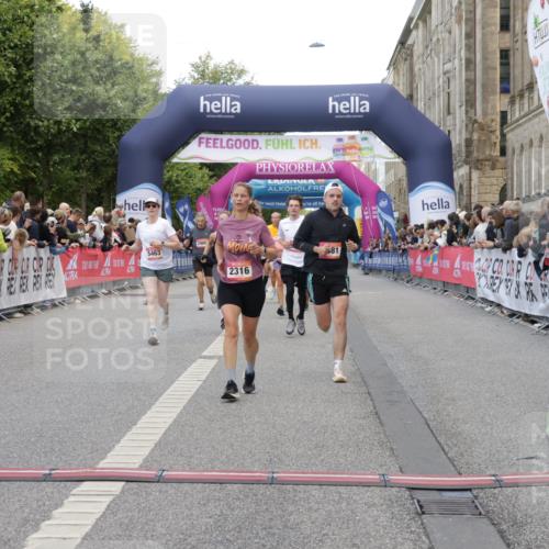 06.09.2026 - CURREX Alsterlauf Yannick Fuchs http://msf.ph/oto/10189383 06.09.2026 09:57:24 Ziel 2316, 2900, 3673, 3881, 3978, 4641, 4859, 5345, 5398, 5463, 5510, 5978, 6119, 6279, 6396, 8093, 8198, 8281 meine-sportfotos.de