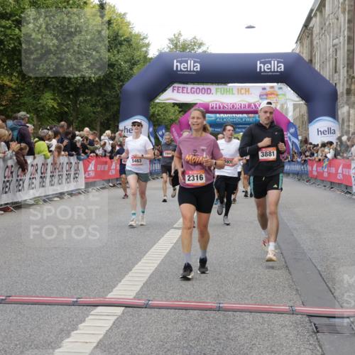 06.09.2026 - CURREX Alsterlauf Yannick Fuchs http://msf.ph/oto/10189445 06.09.2026 09:57:24 Ziel 2316, 2900, 3673, 3881, 3978, 4641, 4859, 5345, 5398, 5463, 5510, 5978, 6119, 6279, 6396, 8093, 8198, 8281 meine-sportfotos.de