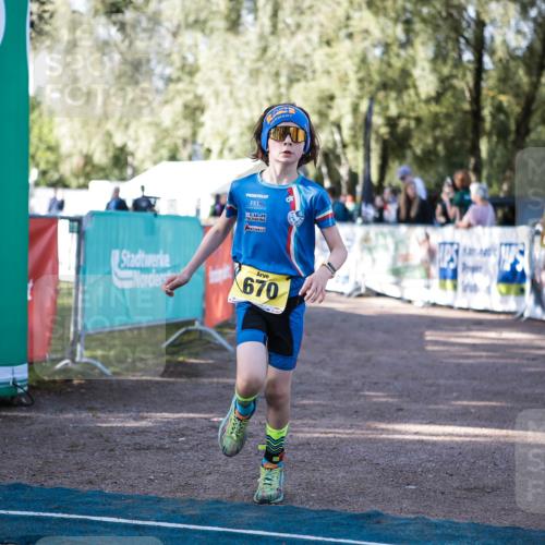 06.09.2026 - 20. Norderstedt Triathlon H.Heesch http://msf.ph/oto/10192575 06.09.2026 09:50:20 Ziel 645, 670 meine-sportfotos.de