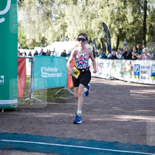 06.09.2026 - 20. Norderstedt Triathlon H.Heesch http://msf.ph/oto/10192619 06.09.2026 09:50:45 Ziel 605, 650, 686 meine-sportfotos.de