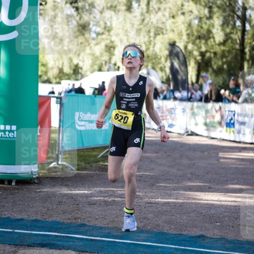06.09.2026 - 20. Norderstedt Triathlon H.Heesch http://msf.ph/oto/10192684 06.09.2026 09:52:13 Ziel 620, 666 meine-sportfotos.de
