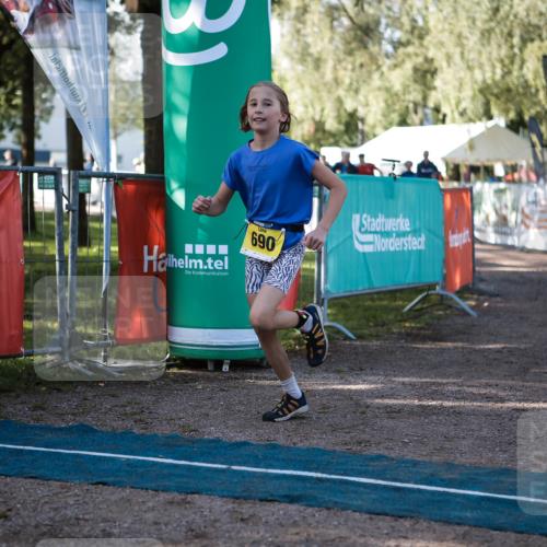 06.09.2026 - 20. Norderstedt Triathlon H.Heesch http://msf.ph/oto/10192952 06.09.2026 09:54:00 Ziel 690 meine-sportfotos.de