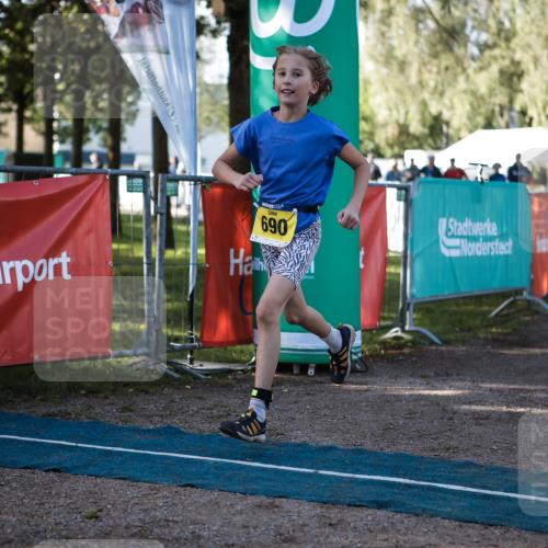 06.09.2026 - 20. Norderstedt Triathlon H.Heesch http://msf.ph/oto/10192958 06.09.2026 09:54:00 Ziel 690 meine-sportfotos.de