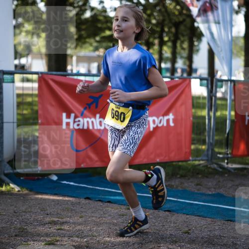 06.09.2026 - 20. Norderstedt Triathlon H.Heesch http://msf.ph/oto/10192975 06.09.2026 09:54:01 Ziel 690 meine-sportfotos.de
