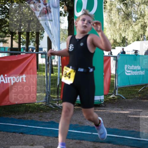 06.09.2026 - 20. Norderstedt Triathlon H.Heesch http://msf.ph/oto/10193052 06.09.2026 09:54:42 Ziel 684 meine-sportfotos.de