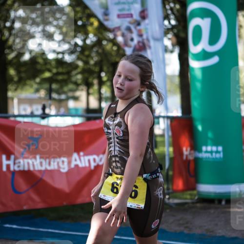 06.09.2026 - 20. Norderstedt Triathlon H.Heesch http://msf.ph/oto/10193133 06.09.2026 09:55:23 Ziel 616 meine-sportfotos.de