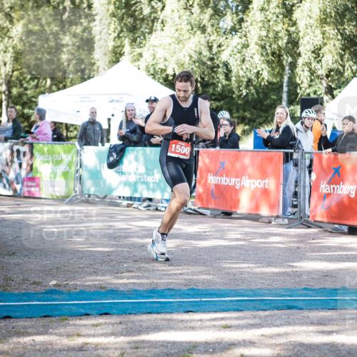 06.09.2026 - 20. Norderstedt Triathlon H.Heesch http://msf.ph/oto/10193373 06.09.2026 10:38:40 Ziel 1500 meine-sportfotos.de