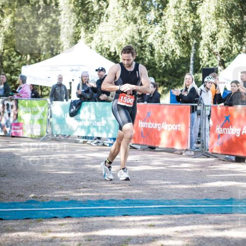 06.09.2026 - 20. Norderstedt Triathlon H.Heesch http://msf.ph/oto/10193375 06.09.2026 10:38:40 Ziel 1500 meine-sportfotos.de