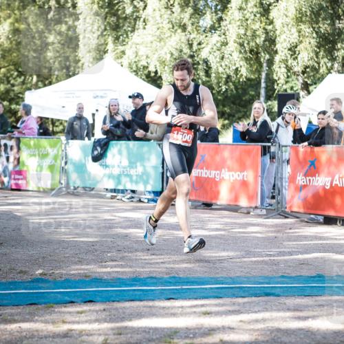 06.09.2026 - 20. Norderstedt Triathlon H.Heesch http://msf.ph/oto/10193377 06.09.2026 10:38:40 Ziel 1500 meine-sportfotos.de