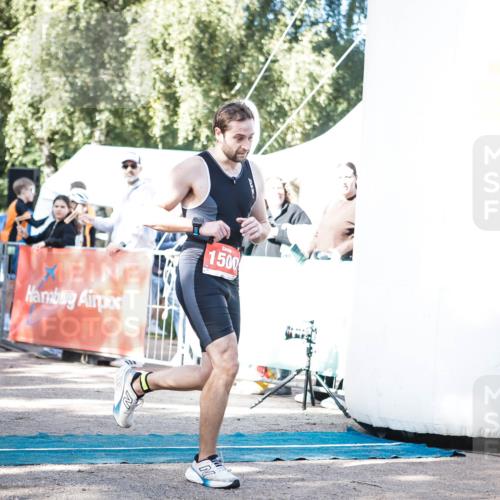 06.09.2026 - 20. Norderstedt Triathlon H.Heesch http://msf.ph/oto/10193413 06.09.2026 10:38:41 Ziel 1500 meine-sportfotos.de