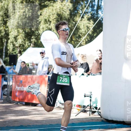 06.09.2026 - 20. Norderstedt Triathlon H.Heesch http://msf.ph/oto/10193493 06.09.2026 10:40:03 Ziel 735 meine-sportfotos.de