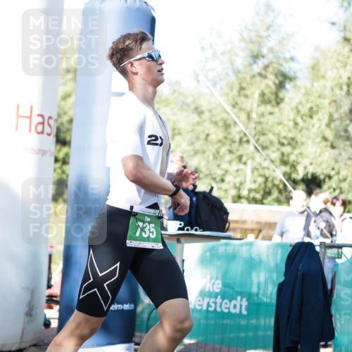 06.09.2026 - 20. Norderstedt Triathlon H.Heesch http://msf.ph/oto/10193514 06.09.2026 10:40:04 Ziel 735 meine-sportfotos.de
