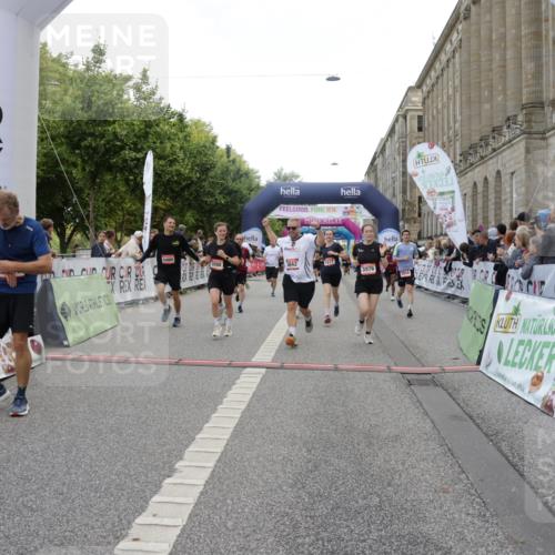 06.09.2026 - CURREX Alsterlauf Yannick Fuchs http://msf.ph/oto/10193899 06.09.2026 10:05:59 Ziel 3098, 3842, 3976, 4481, 4736, 4737, 4741, 4894, 5070, 5115, 5277, 5556, 5726, 5781, 6045, 6089, 6107, 6121, 6385, 8056, 8143 meine-sportfotos.de