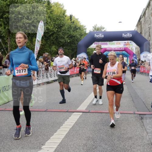 06.09.2026 - CURREX Alsterlauf Yannick Fuchs http://msf.ph/oto/10194058 06.09.2026 09:57:46 Ziel 2237, 2242, 2288, 2523, 2538, 2663, 2672, 2877, 2932, 2950, 3097, 3122, 3442, 3514, 4334, 4691, 4950, 5111, 5247, 5660, 5736, 5790, 6078, 6108, 6137, 6239, 6318, 8231, 8307 meine-sportfotos.de