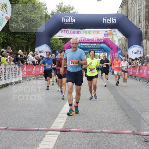 06.09.2026 - CURREX Alsterlauf Yannick Fuchs http://msf.ph/oto/10194753 06.09.2026 09:57:56 Ziel 2672, 2875, 2932, 2965, 3075, 3403, 3744, 4003, 4950, 5111, 5470, 5790, 5916, 6108, 6239 meine-sportfotos.de