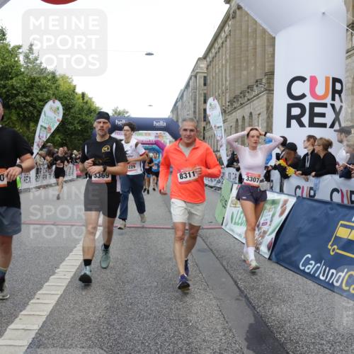 06.09.2026 - CURREX Alsterlauf Yannick Fuchs http://msf.ph/oto/10195224 06.09.2026 09:58:03 Ziel 2875, 2965, 3075, 3307, 3369, 3403, 3497, 3743, 3744, 3841, 3923, 4327, 4864, 5470, 5518, 5548, 5707, 5916, 6153, 8066, 8152, 8229, 8311 meine-sportfotos.de