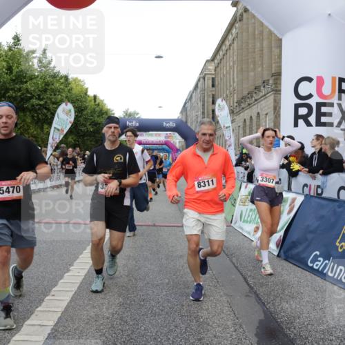 06.09.2026 - CURREX Alsterlauf Yannick Fuchs http://msf.ph/oto/10195244 06.09.2026 09:58:03 Ziel 2875, 2965, 3075, 3307, 3369, 3403, 3497, 3743, 3744, 3841, 3923, 4327, 4864, 5470, 5518, 5548, 5707, 5916, 6153, 8066, 8152, 8229, 8311 meine-sportfotos.de