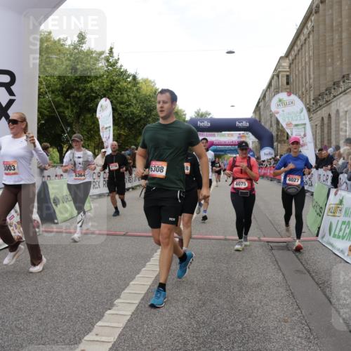 06.09.2026 - CURREX Alsterlauf Yannick Fuchs http://msf.ph/oto/10195373 06.09.2026 10:06:20 Ziel 2625, 2761, 2762, 2763, 2779, 3130, 3228, 3247, 3337, 3515, 3674, 3677, 3736, 3980, 4027, 4075, 4344, 4650, 4873, 5003, 5181, 5364, 5600, 5689, 6093, 6308, 6328, 6350 meine-sportfotos.de