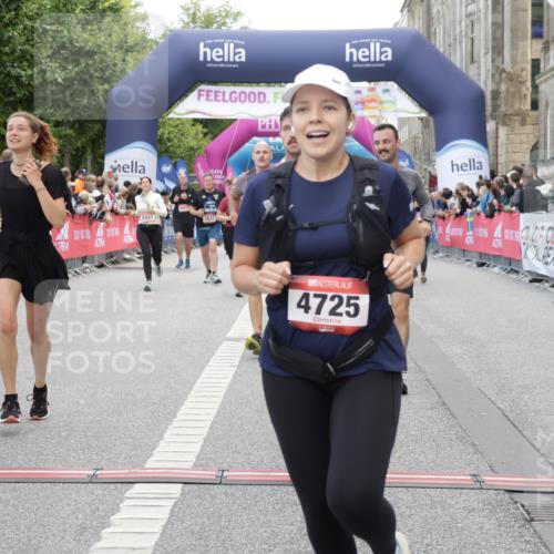 06.09.2026 - CURREX Alsterlauf Yannick Fuchs http://msf.ph/oto/10196549 06.09.2026 10:06:39 Ziel 2270, 2532, 2533, 3266, 3267, 3491, 4337, 4347, 4725, 5001, 5167, 6085, 6275, 6464 meine-sportfotos.de