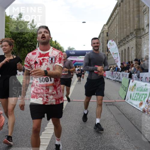 06.09.2026 - CURREX Alsterlauf Yannick Fuchs http://msf.ph/oto/10196707 06.09.2026 10:06:41 Ziel 2270, 2532, 2533, 3142, 3143, 3266, 3267, 3491, 3537, 3855, 4337, 4347, 4725, 5001, 5167, 6085, 6275, 6464 meine-sportfotos.de