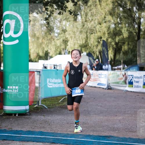 06.09.2026 - 20. Norderstedt Triathlon H.Heesch http://msf.ph/oto/10197164 06.09.2026 09:09:56 Ziel 46 meine-sportfotos.de
