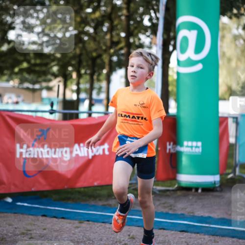06.09.2026 - 20. Norderstedt Triathlon H.Heesch http://msf.ph/oto/10197252 06.09.2026 09:10:18 Ziel 36, 49 meine-sportfotos.de