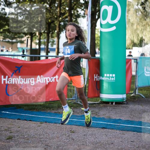 06.09.2026 - 20. Norderstedt Triathlon H.Heesch http://msf.ph/oto/10197326 06.09.2026 09:10:48 Ziel 14, 31, 32, 34, 35, 43 meine-sportfotos.de