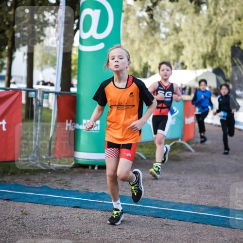 06.09.2026 - 20. Norderstedt Triathlon H.Heesch http://msf.ph/oto/10197361 06.09.2026 09:10:51 Ziel 14, 31, 32, 34, 35, 43 meine-sportfotos.de