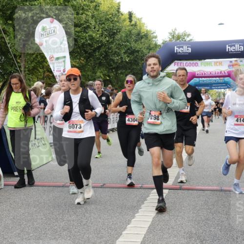 06.09.2026 - CURREX Alsterlauf Yannick Fuchs http://msf.ph/oto/10197451 06.09.2026 09:58:40 Ziel 2034, 2120, 2717, 3031, 4147, 4227, 4256, 4265, 4304, 4356, 4423, 4652, 4695, 4747, 5205, 5207, 5521, 5706, 5725, 5810, 6073, 6118, 8077 meine-sportfotos.de