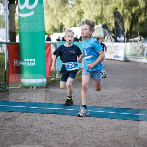 06.09.2026 - 20. Norderstedt Triathlon H.Heesch http://msf.ph/oto/10197509 06.09.2026 09:11:11 Ziel 1, 3, 8, 23, 33 meine-sportfotos.de