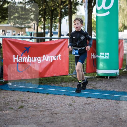 06.09.2026 - 20. Norderstedt Triathlon H.Heesch http://msf.ph/oto/10197553 06.09.2026 09:11:15 Ziel 1, 3, 33 meine-sportfotos.de