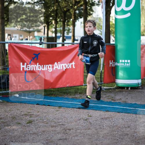 06.09.2026 - 20. Norderstedt Triathlon H.Heesch http://msf.ph/oto/10197556 06.09.2026 09:11:16 Ziel 1, 3, 33 meine-sportfotos.de