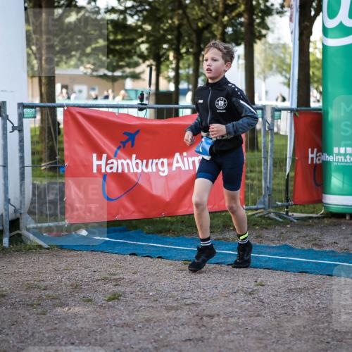 06.09.2026 - 20. Norderstedt Triathlon H.Heesch http://msf.ph/oto/10197567 06.09.2026 09:11:16 Ziel 1, 3, 33 meine-sportfotos.de