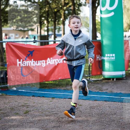 06.09.2026 - 20. Norderstedt Triathlon H.Heesch http://msf.ph/oto/10197601 06.09.2026 09:11:23 Ziel 1, 2 meine-sportfotos.de