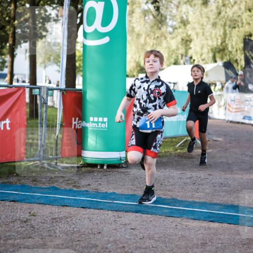 06.09.2026 - 20. Norderstedt Triathlon H.Heesch http://msf.ph/oto/10197646 06.09.2026 09:11:44 Ziel 10, 11 meine-sportfotos.de