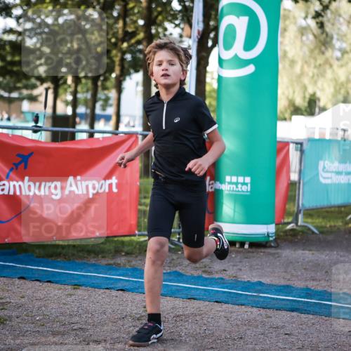 06.09.2026 - 20. Norderstedt Triathlon H.Heesch http://msf.ph/oto/10197681 06.09.2026 09:11:46 Ziel 10, 11 meine-sportfotos.de